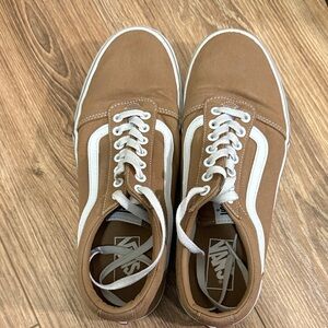 Vans Men's Tan and White Sneakers